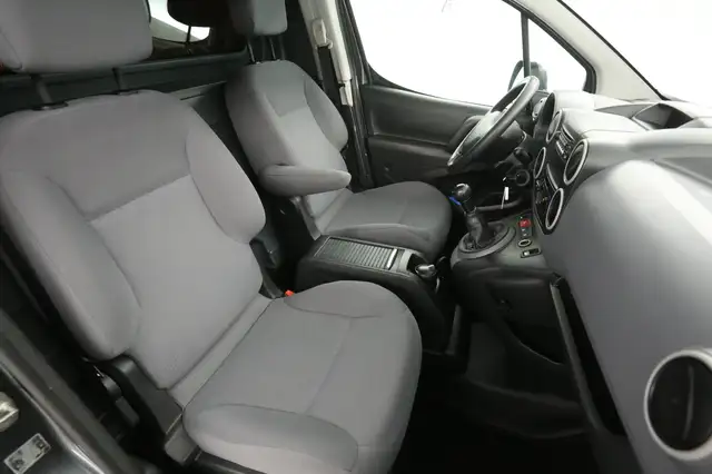 Peugeot Partner view 12