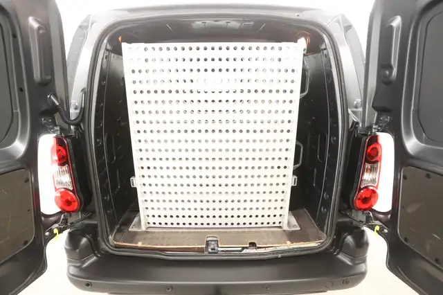 Peugeot Partner view 7