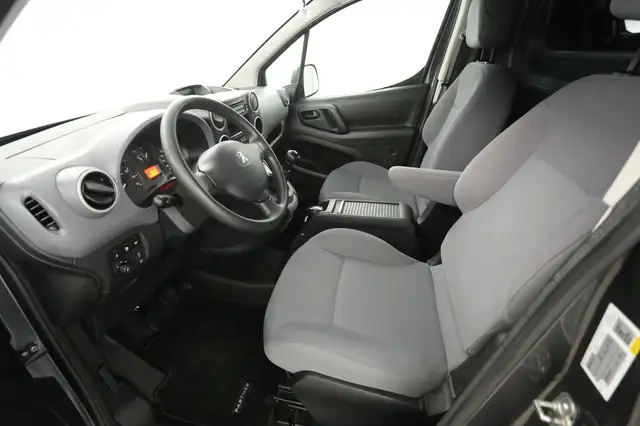 Peugeot Partner view 22