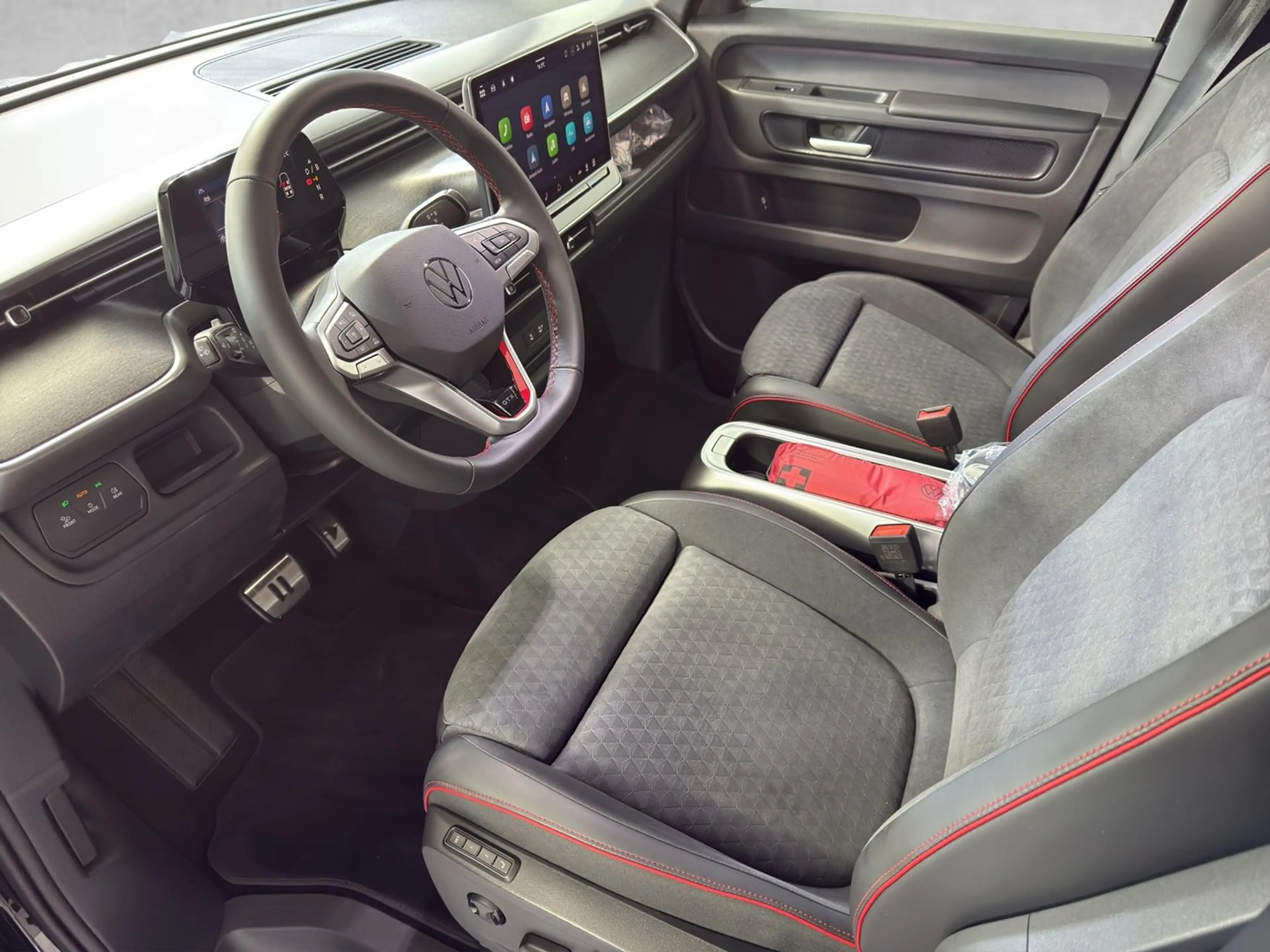 Volkswagen ID. Buzz VW ID. Buzz GTX 4MOTION 250 kW — photo 6