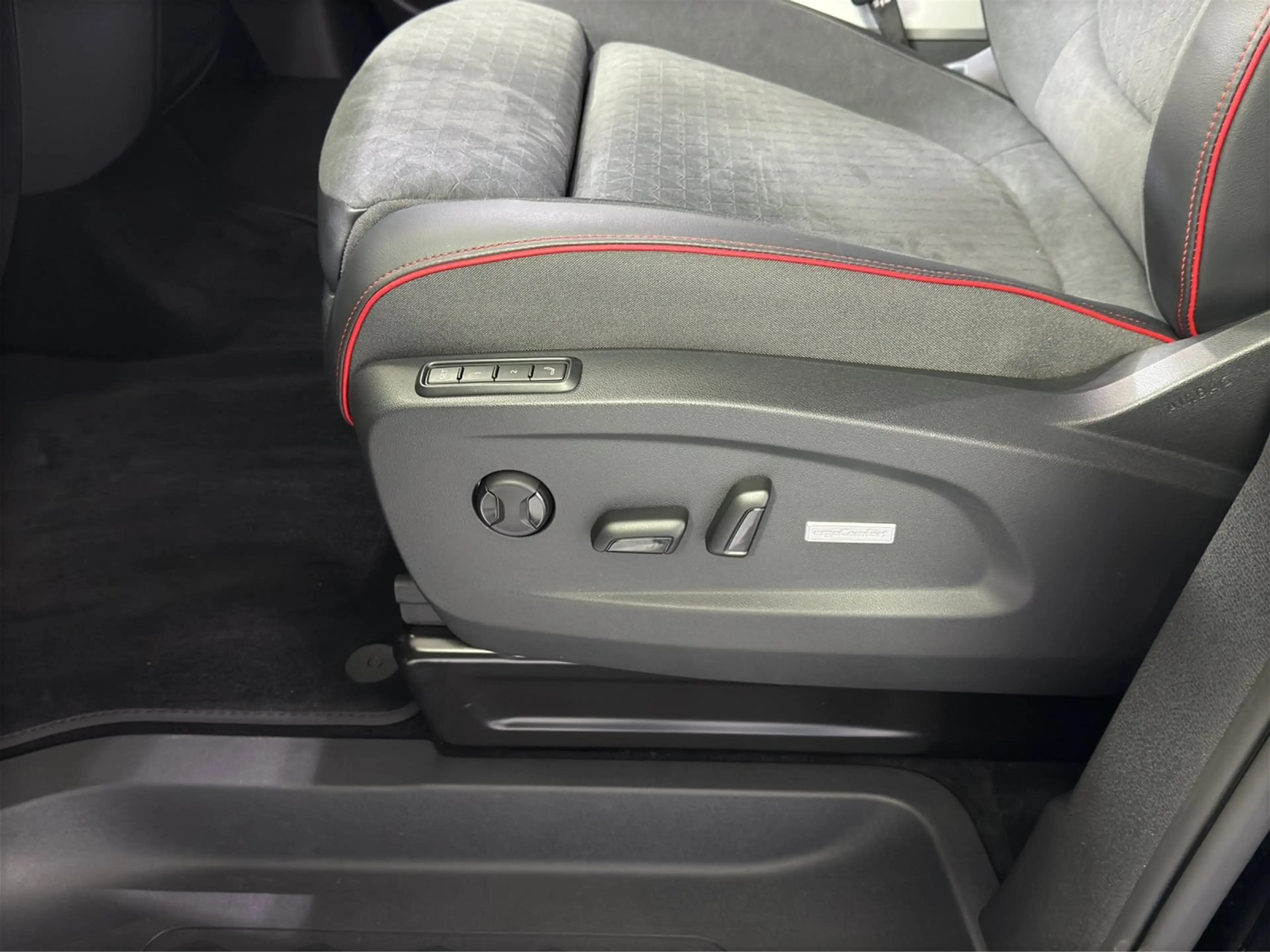 Volkswagen ID. Buzz VW ID. Buzz GTX 4MOTION 250 kW — photo 13