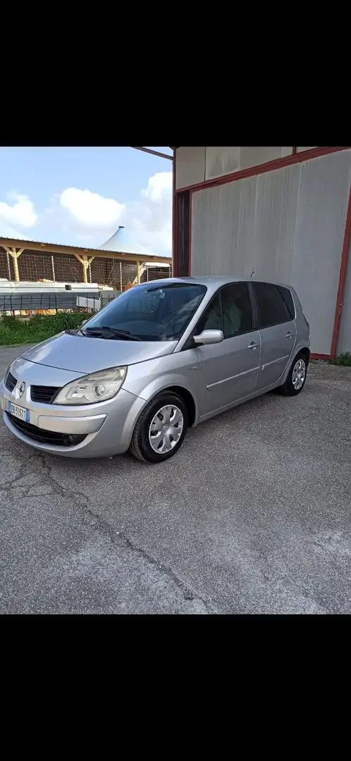 Renault Scenic 1.5 dci Serie Speciale c/Psp 85cv - 1