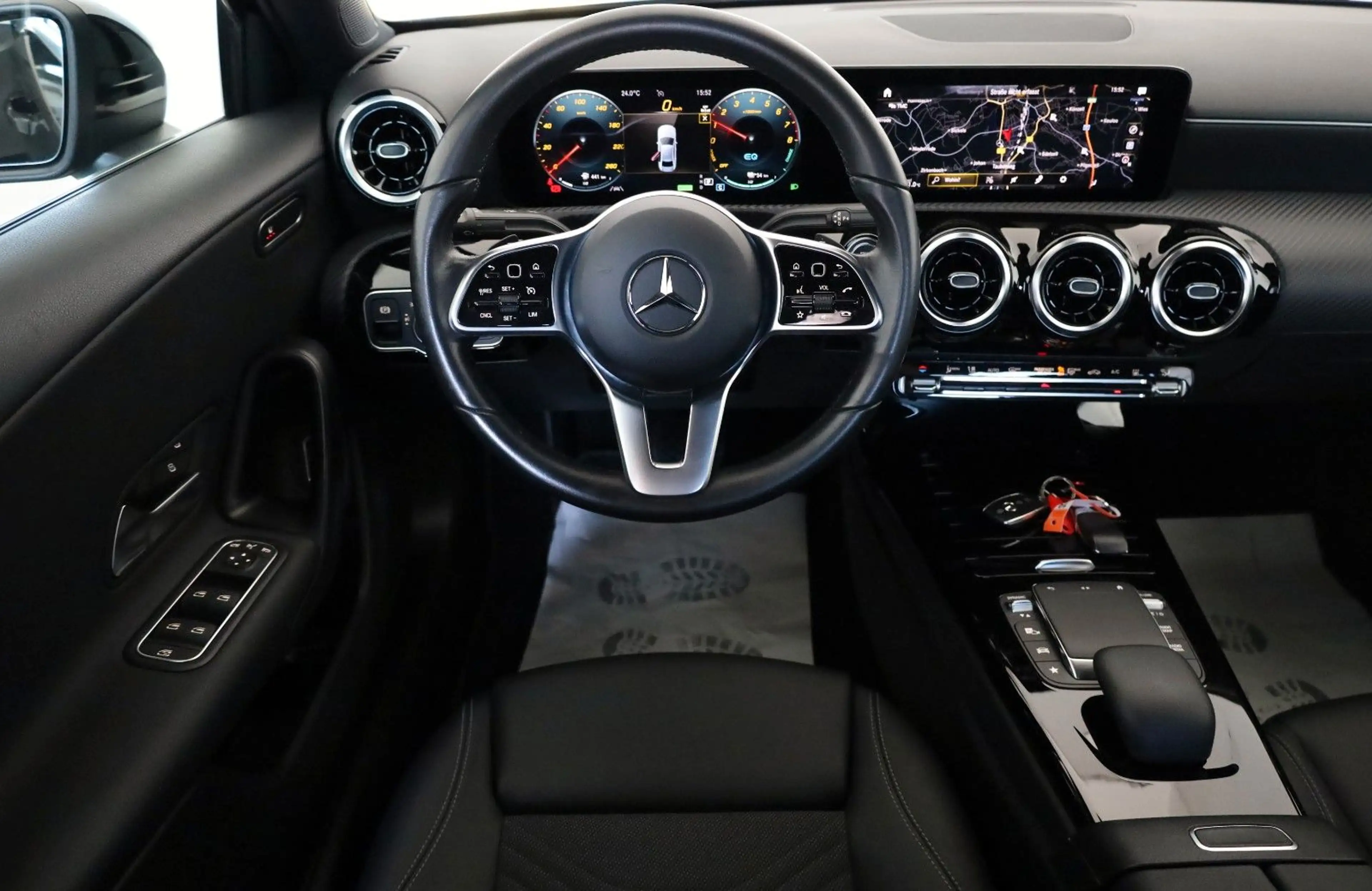 Mercedes-Benz A 250 e Style Limo., T.Leder, Navi, LED, Kamera — photo 10