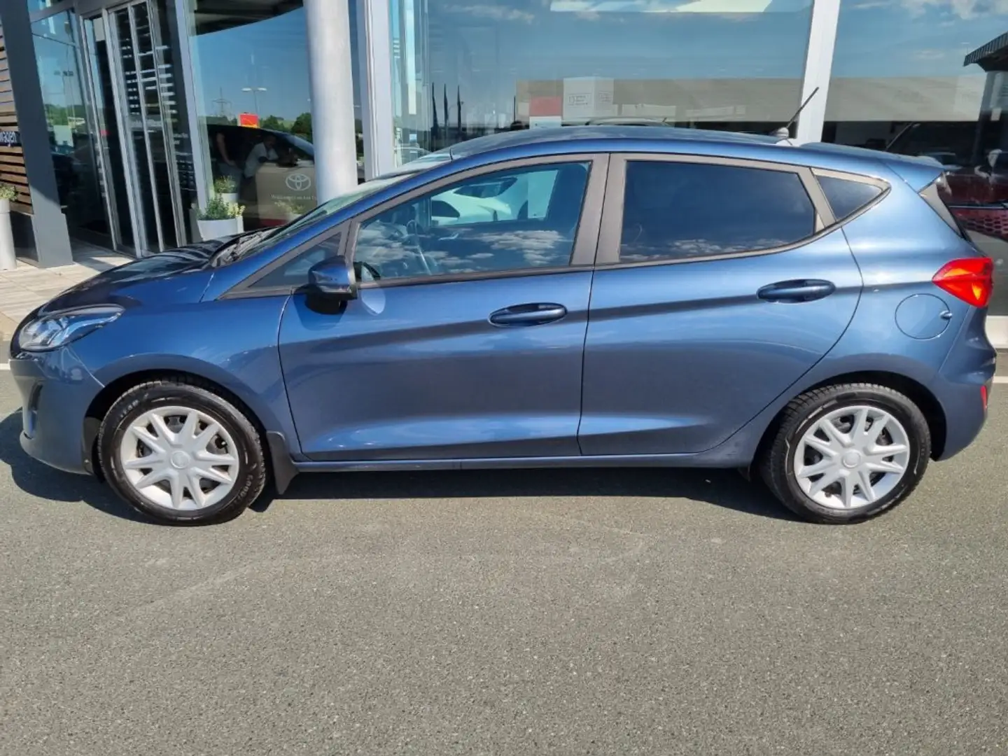 Ford Fiesta Trend 1,0 Grau - 2