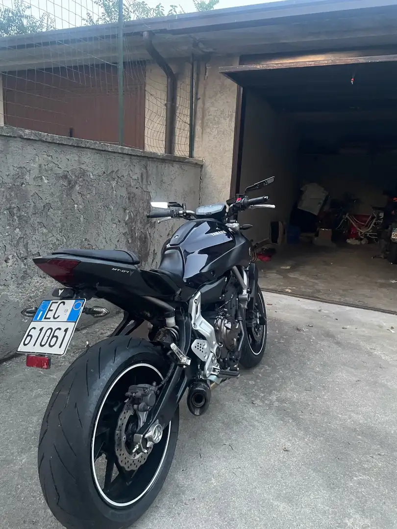 Yamaha MT-07 - 2