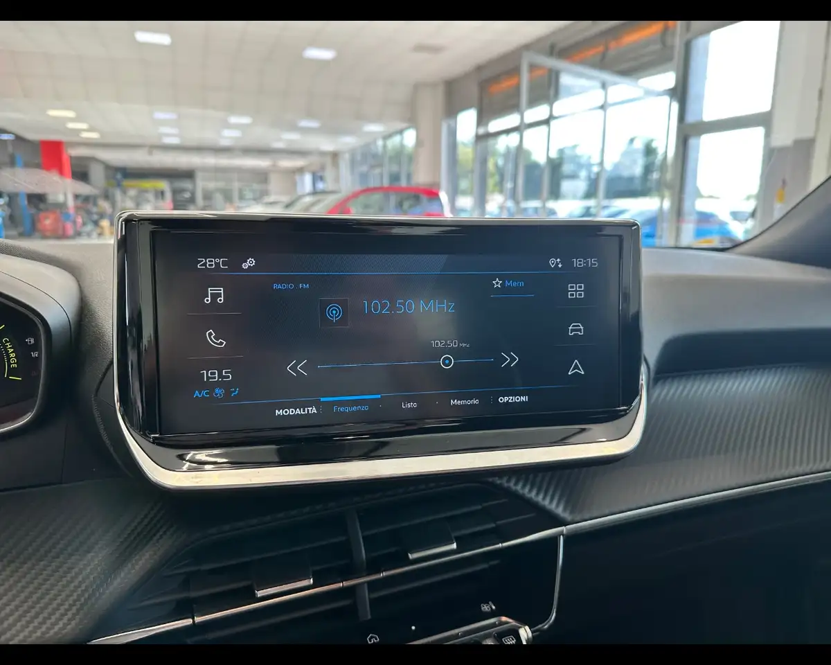 Peugeot 2008 1.2 Hybrid Style, миниатюра 14