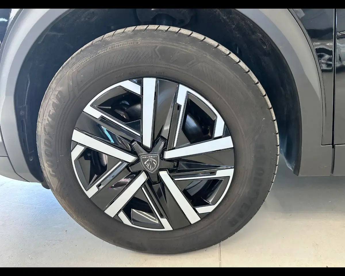 Peugeot 2008 1.2 Hybrid Style, миниатюра 3