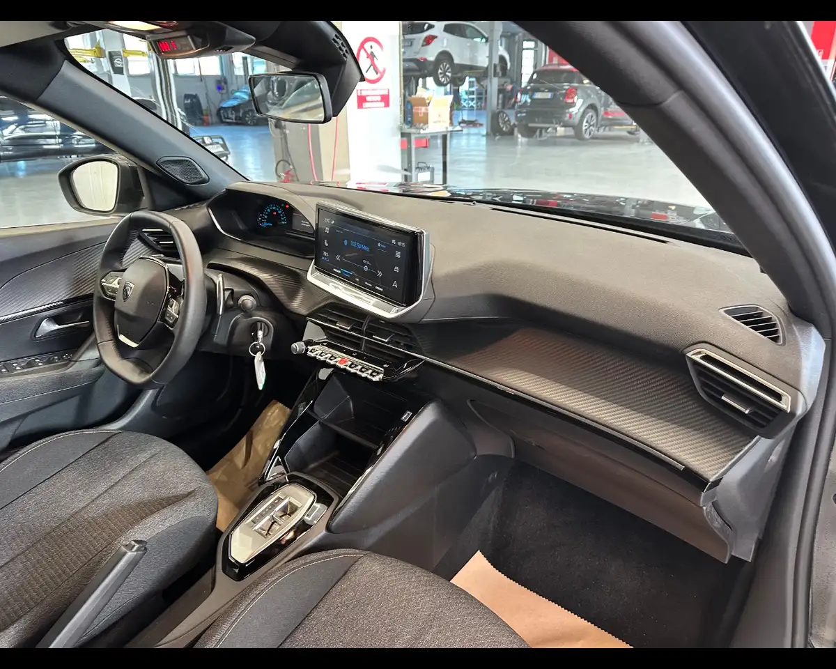 Peugeot 2008 1.2 Hybrid Style, миниатюра 15