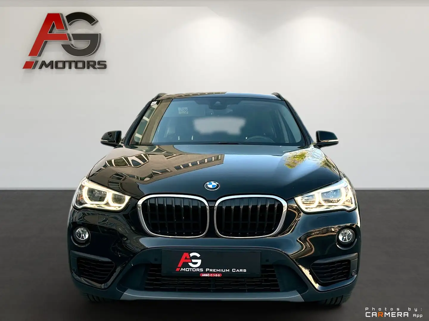 BMW X1 sDrive16d Advantage Aut. / LED / Kamera / Head-Up Negro - 2