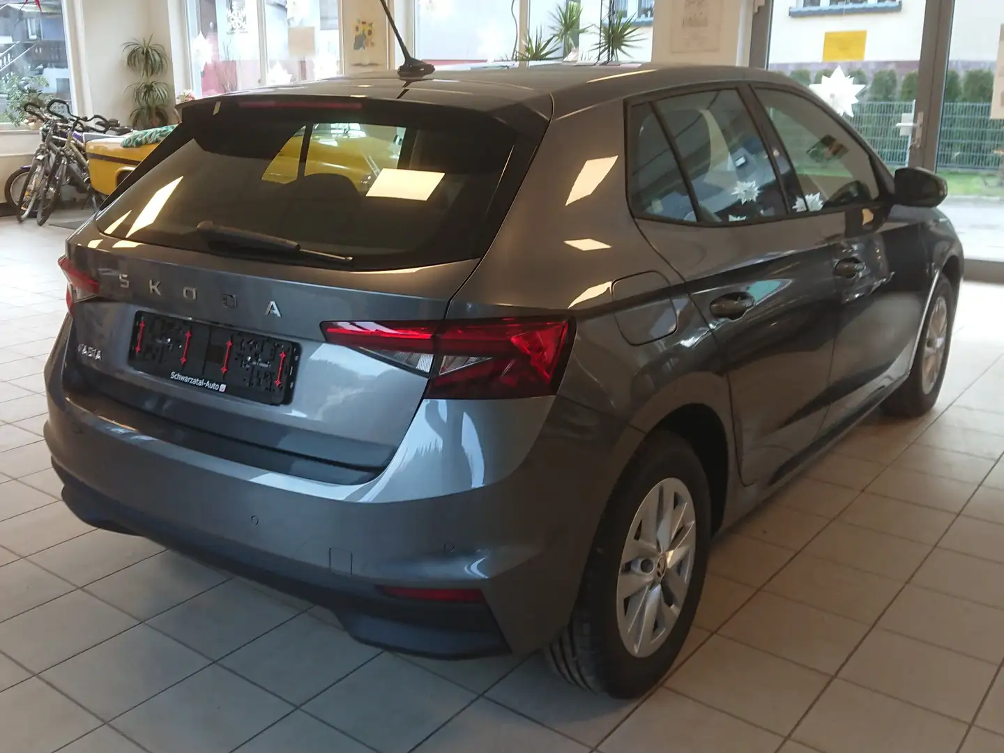 Skoda Fabia Selection, DSG, Climatronic, LED, Sitzheizung Grau - 2