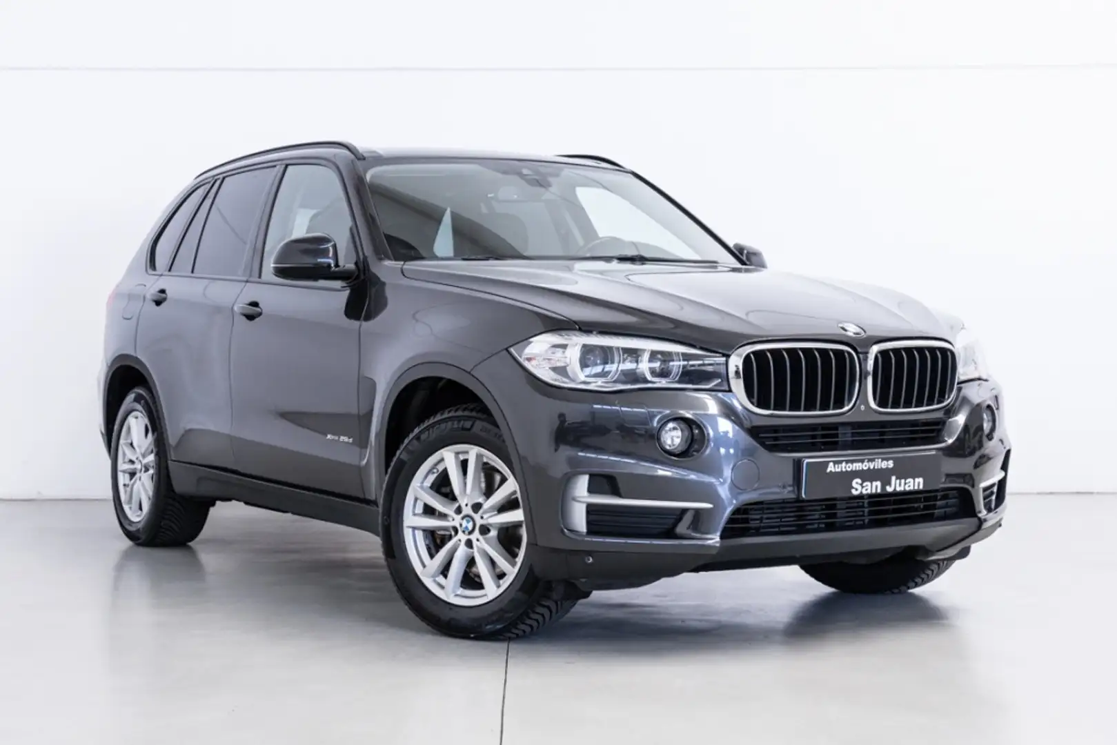 BMW X5 xDrive 25dA Gris - 1