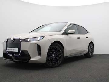 XDRIVE60 - M SPORT PRO - SKYLOUNGE - FULL