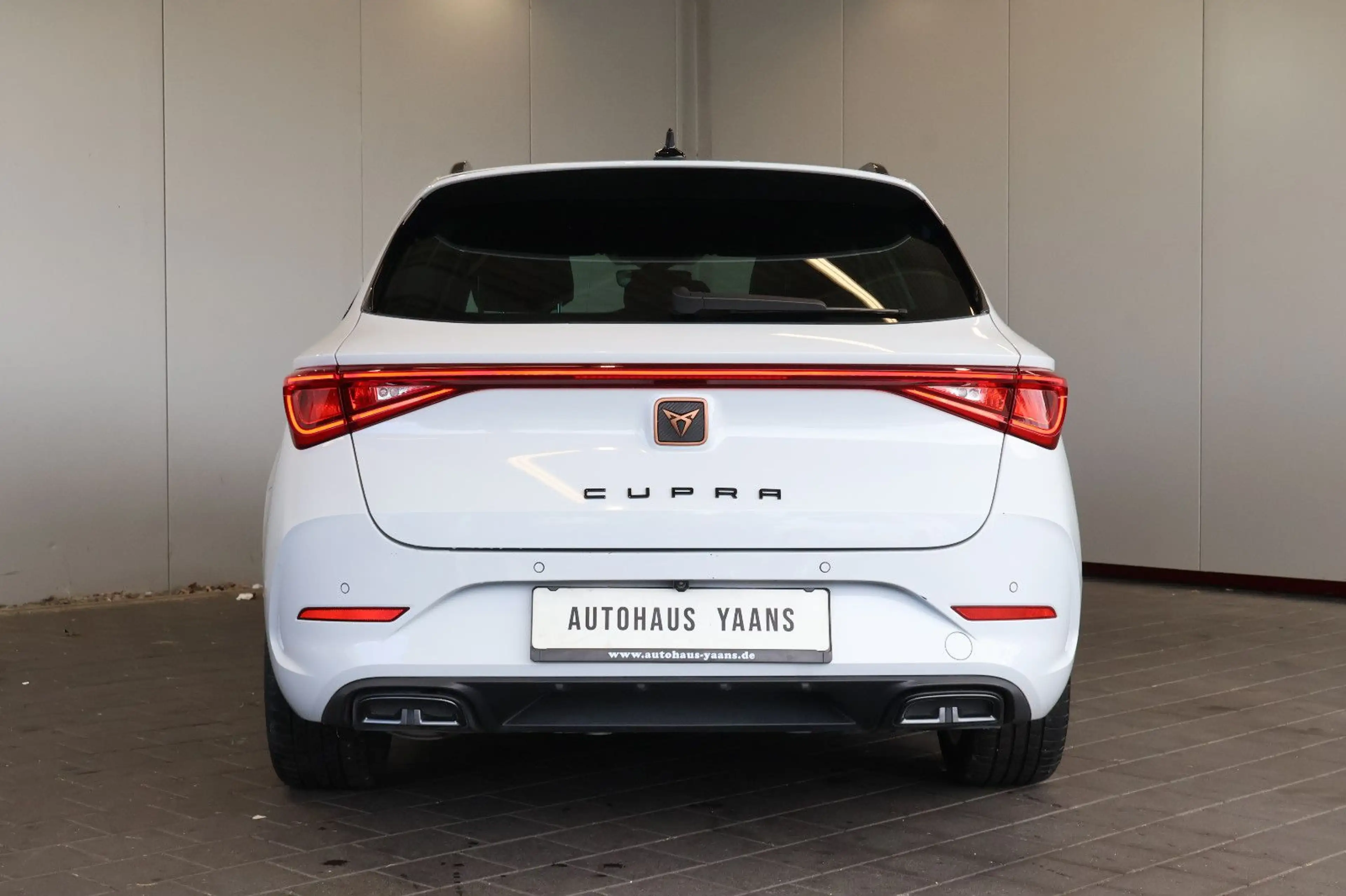 CUPRA Leon ST 1.5 eTSI CARPLAY+AID+ACC+KAM+LED+18" — photo 5