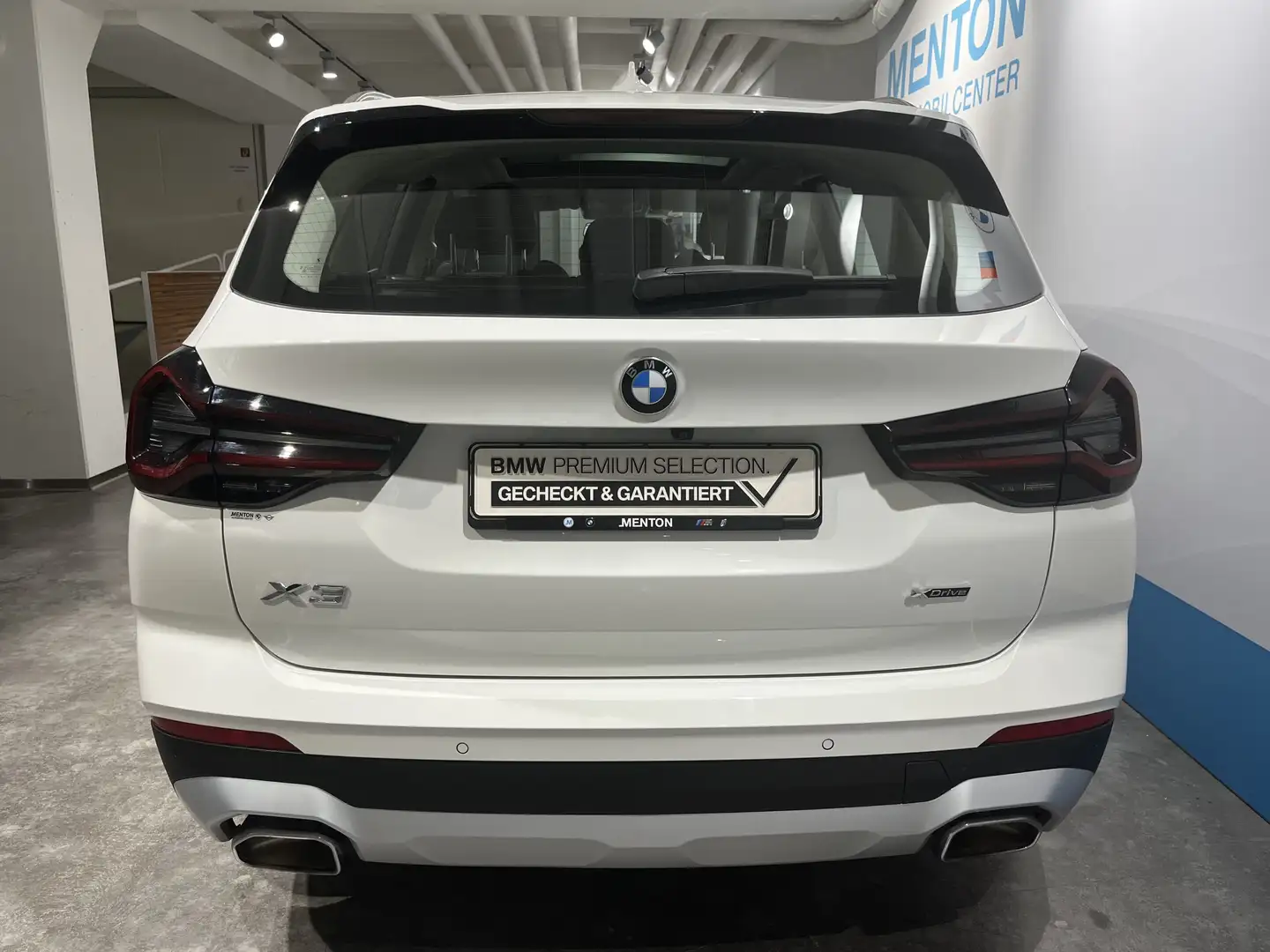 BMW X3 xDrive20i RFK/Panorama/HiFi/Komf.Zugang Weiß - 2