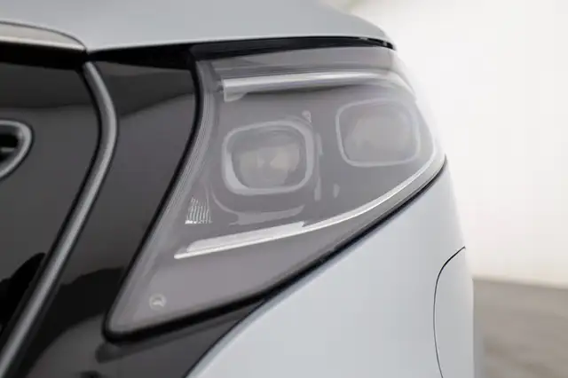 Mercedes-Benz EQV 300 AVANTGARDE Lang LED Navi EASY-PACK Distr Ansicht 21
