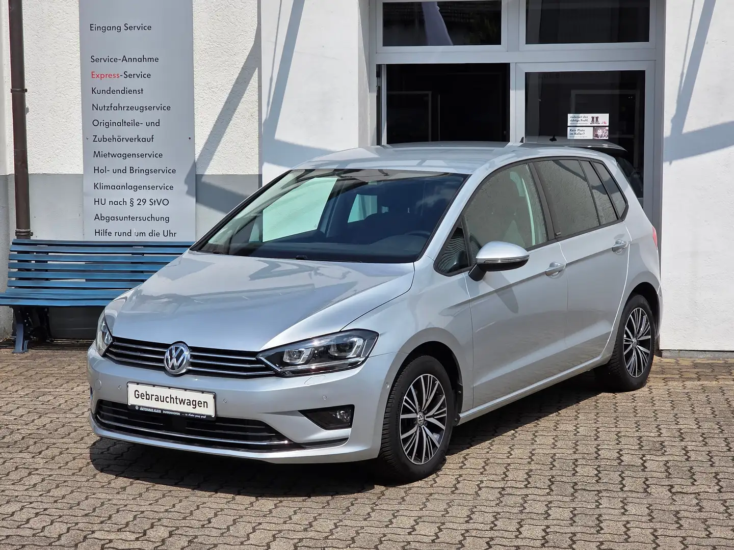 Volkswagen Golf Sportsvan "ALLSTAR" 1.4 TSI, Bi-Xenon, Navi, Light Assist Silber - 2