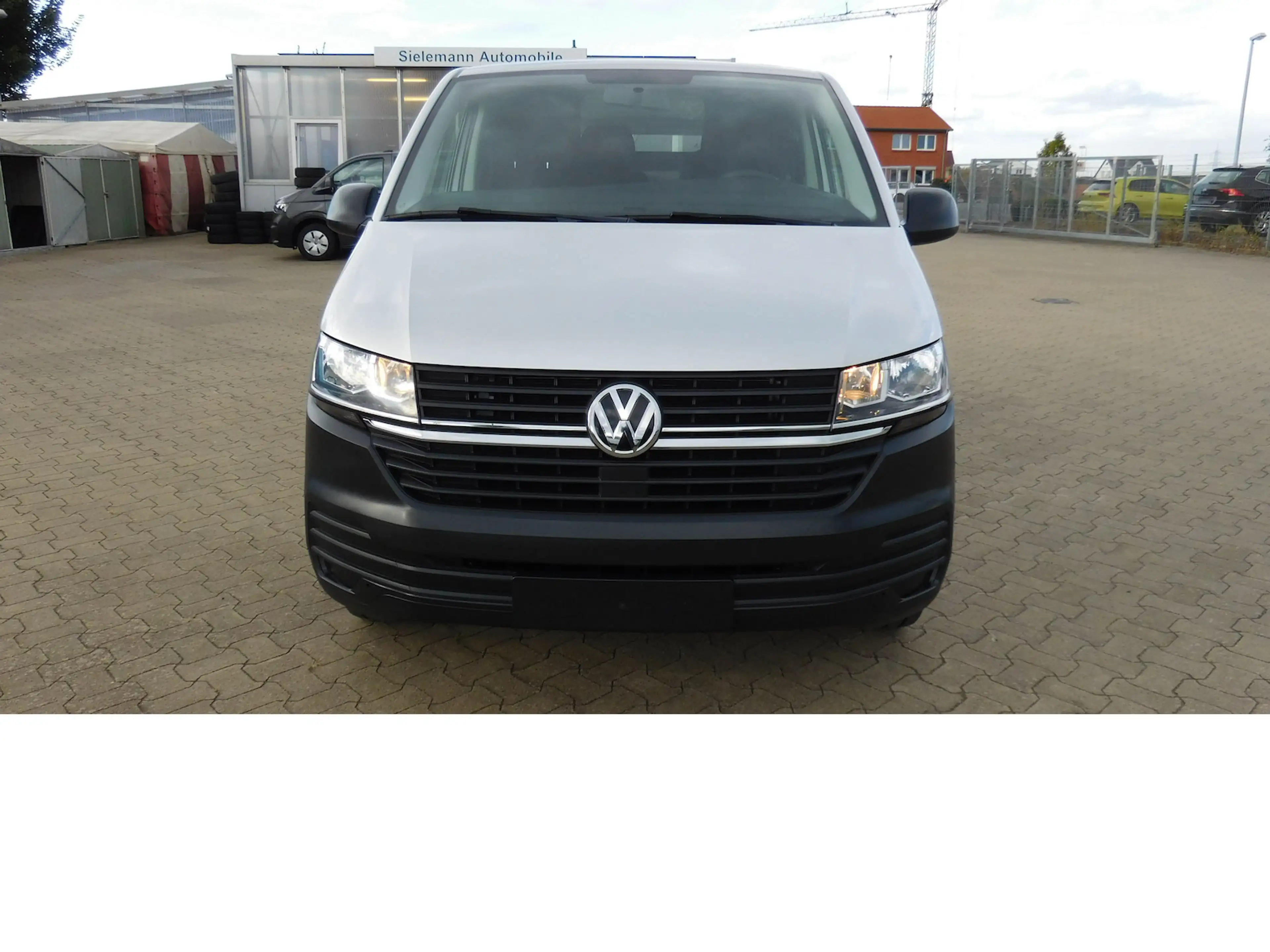 Volkswagen T6.1 Transporter Abt e- Lang Elektro Klima Radio — photo 3