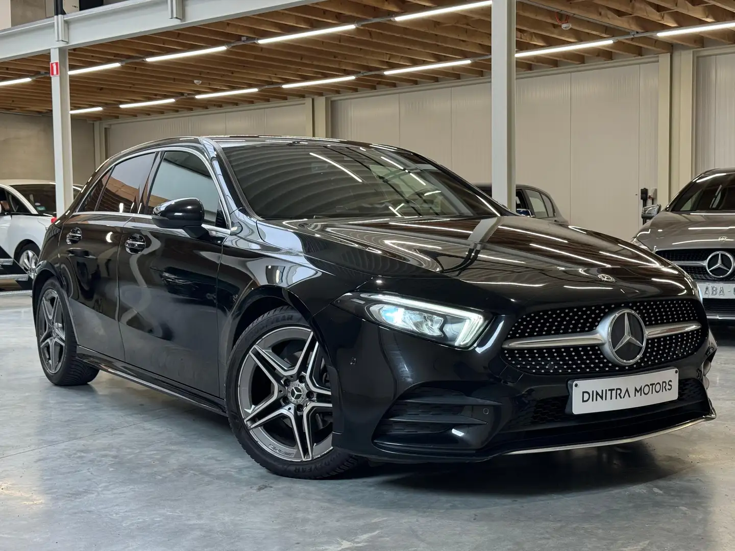 Mercedes-Benz A 180 d Business Solution AMG/Zetelvw/Laneassist/... Zwart - 1
