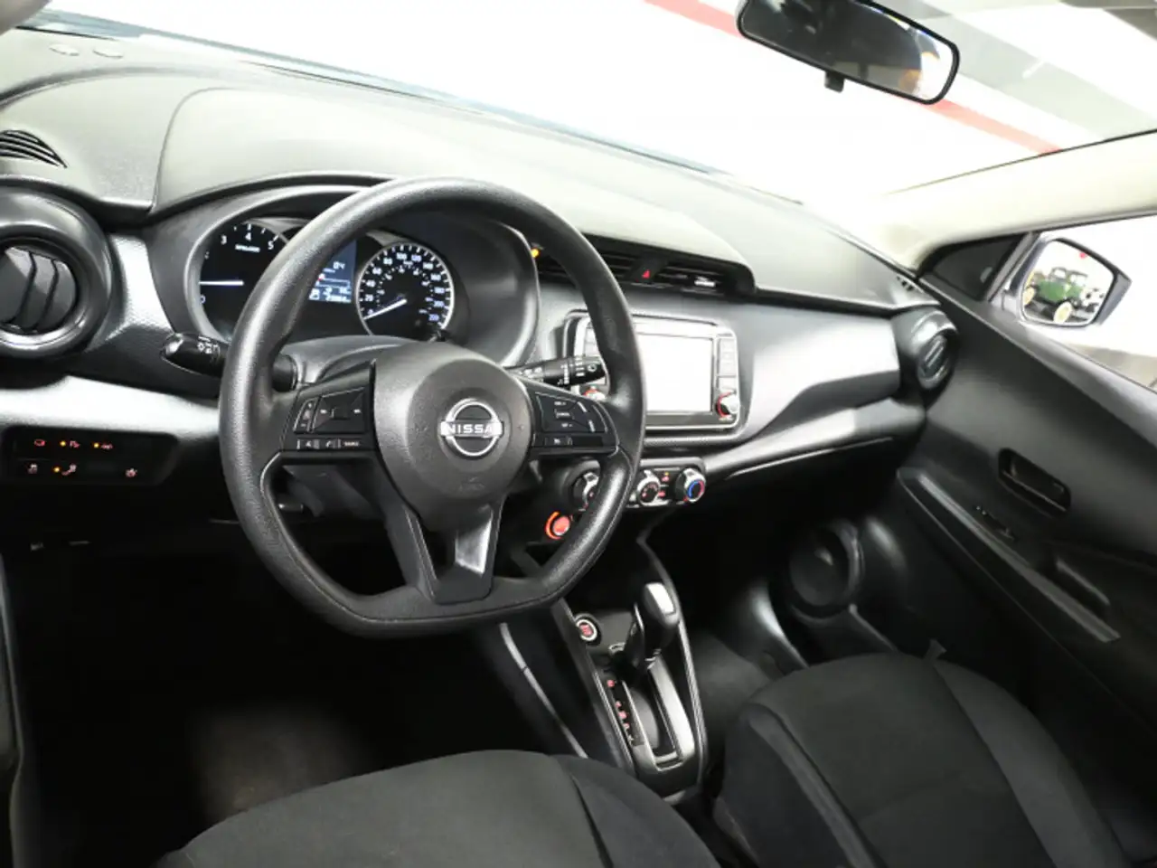 Nissan Kicks photo Nissan Kicks