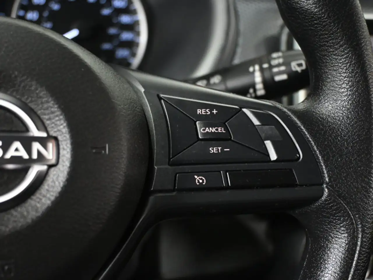 Nissan Kicks photo Nissan Kicks