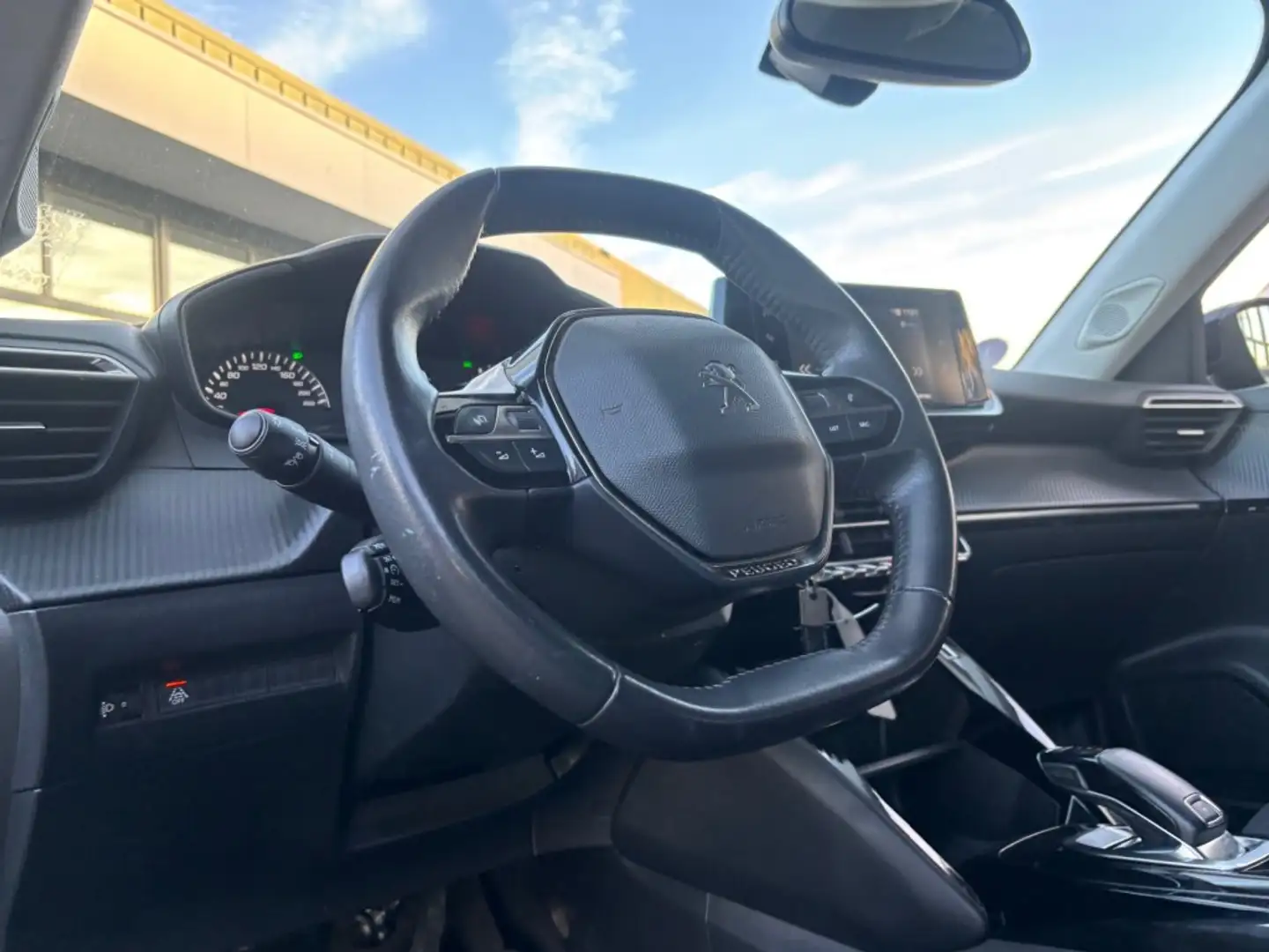 Peugeot 2008 1.2 PT ACTIVE PACK 130PK AUTOMAAT AIRCO NAVI PDC. Noir - 2