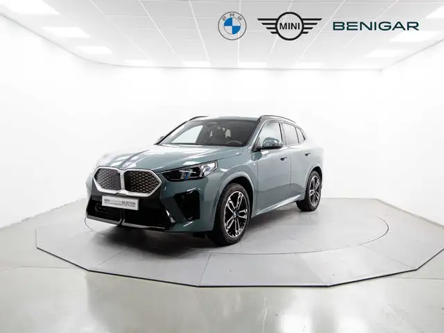 BMW iX2 eDrive20A