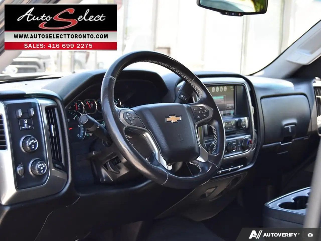 Chevrolet Silverado 1500 снимка Chevrolet Silverado 1500