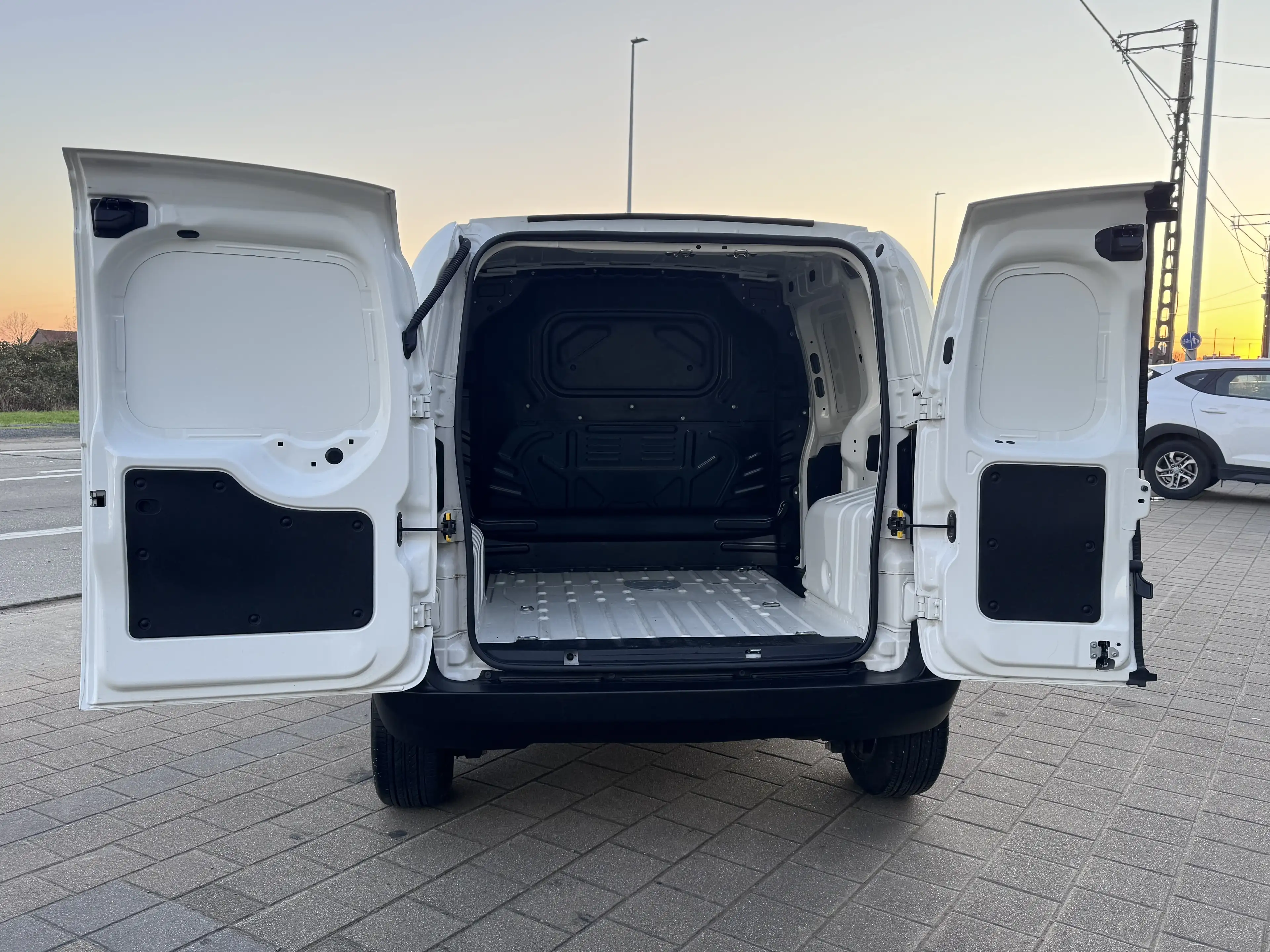 Fiat Fiorino Fiorino Multijet SX Adventure — photo 8