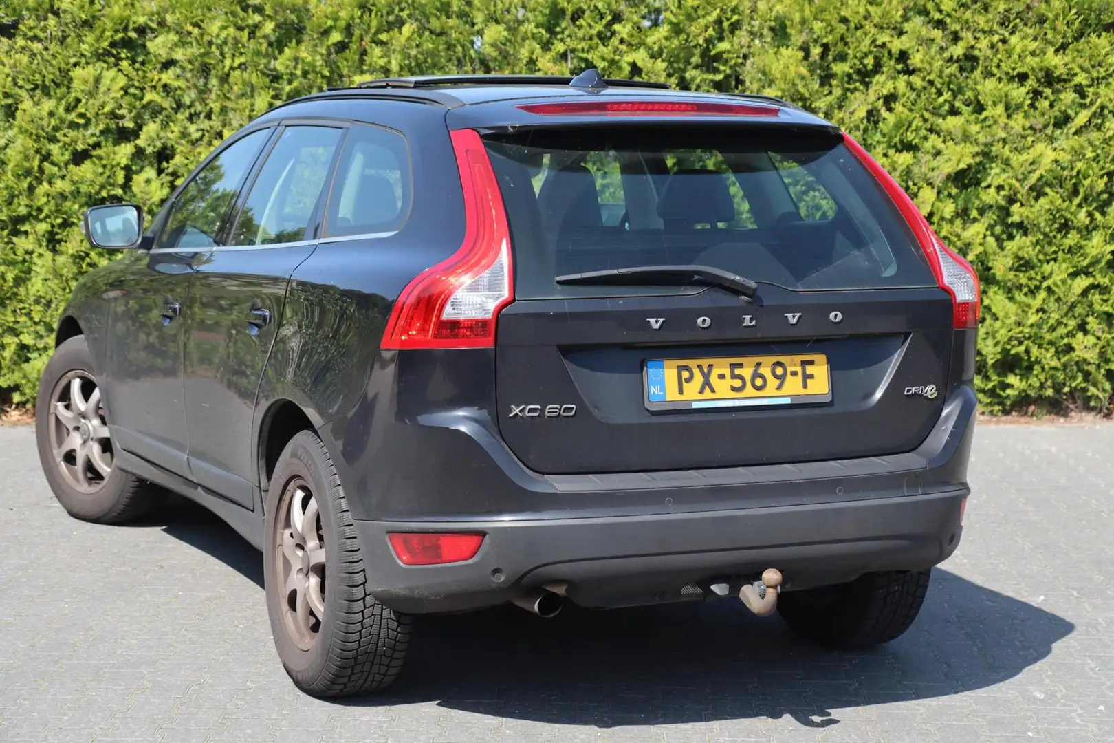 Volvo XC60 2.0 D3 Summum Panorama Schuifdak|Leder|Cruise|Ecc| Černá - 2