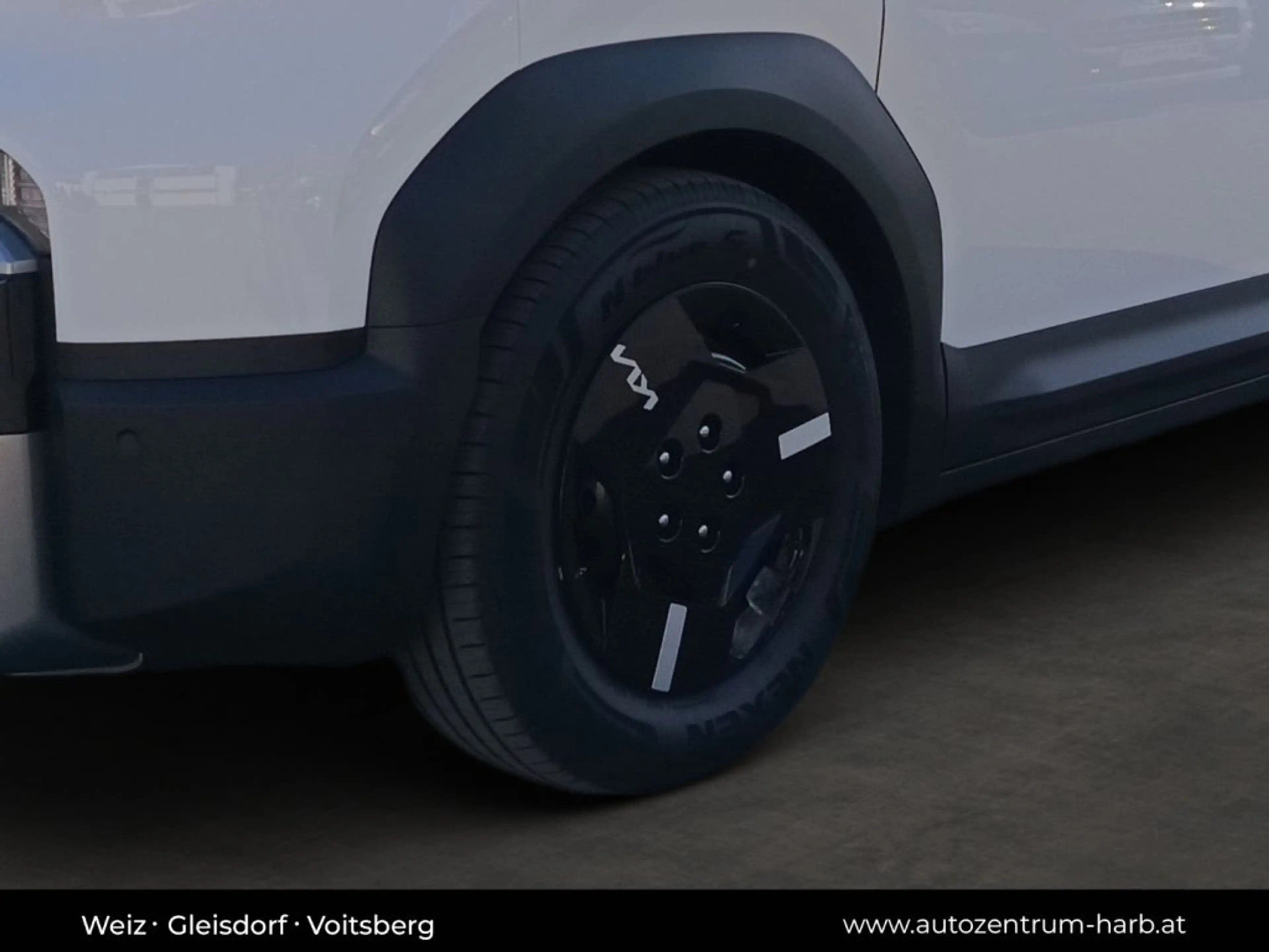 Kia PV5 Cargo PV5/CARGO/L2H1/4DR/BUSINESS/71,2KWH/AT/1 — photo 10
