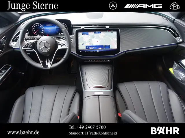 Mercedes-Benz 300 view 5