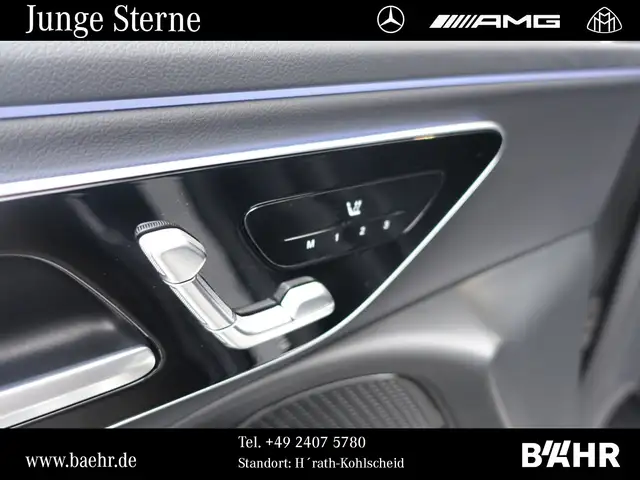 Mercedes-Benz 300 view 13