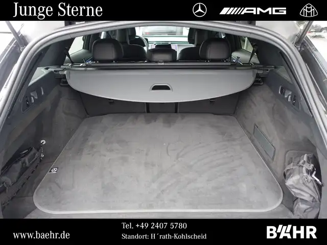 Mercedes-Benz 300 view 10