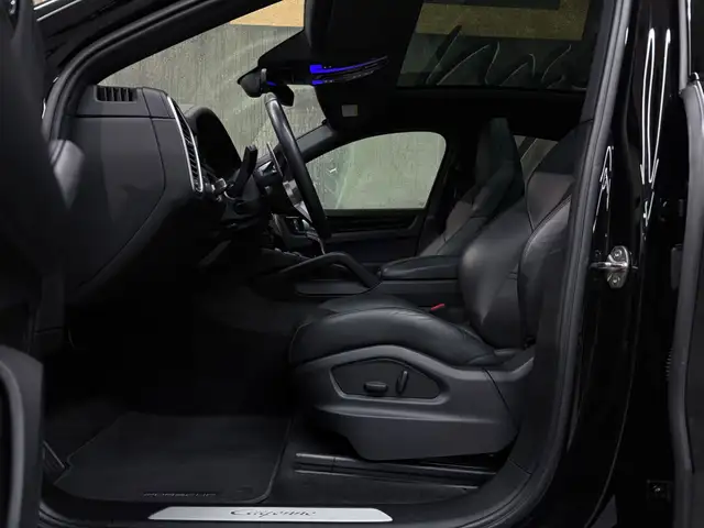 Porsche Cayenne Coupe E-Hybrid *8-FACH* APPROVED SPORTDESIGN BOSE Ansicht 46