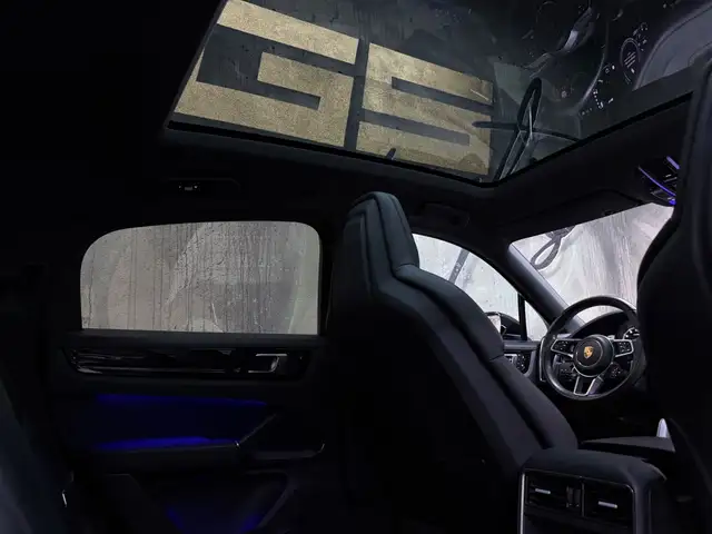 Porsche Cayenne Coupe E-Hybrid *8-FACH* APPROVED SPORTDESIGN BOSE Ansicht 23