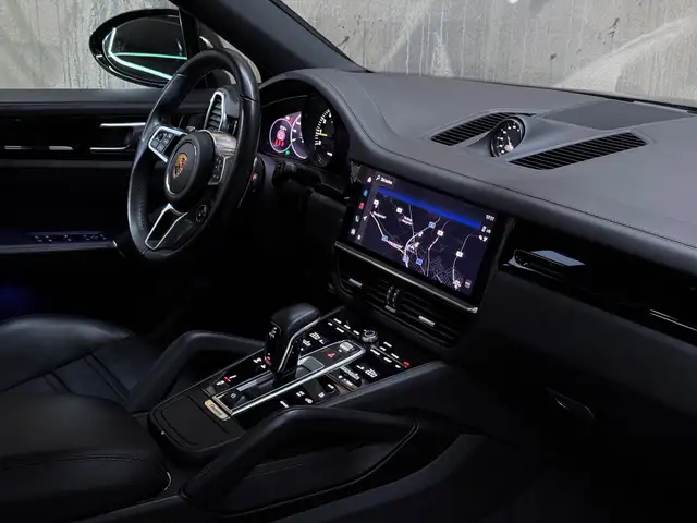 Porsche Cayenne Coupe E-Hybrid *8-FACH* APPROVED SPORTDESIGN BOSE Ansicht 20