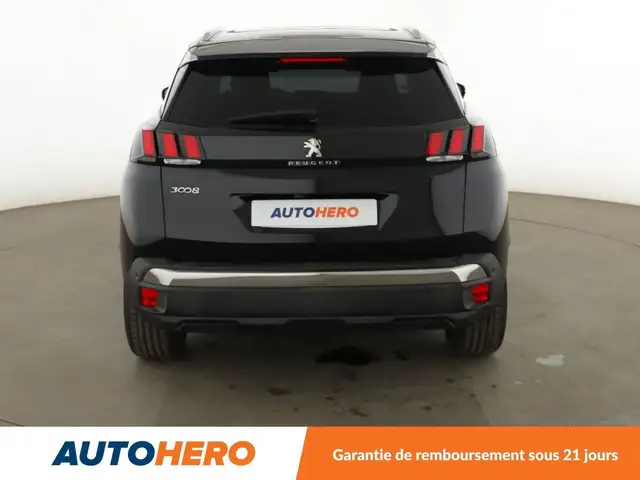 Peugeot 3008 view 5