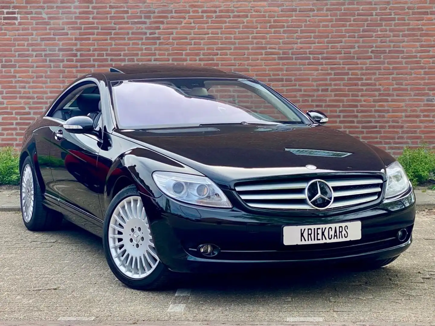 Mercedes-Benz CL 500 Černá - 2