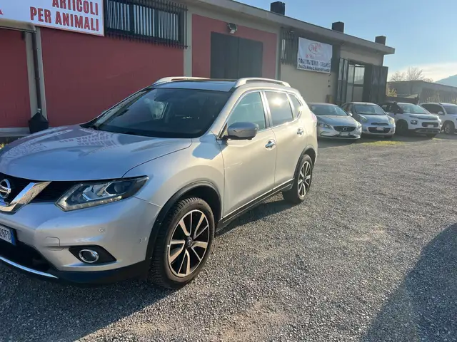 Nissan X-Trail X-Trail III 2014 1.6 dci Tekna 2wd 7p.E6