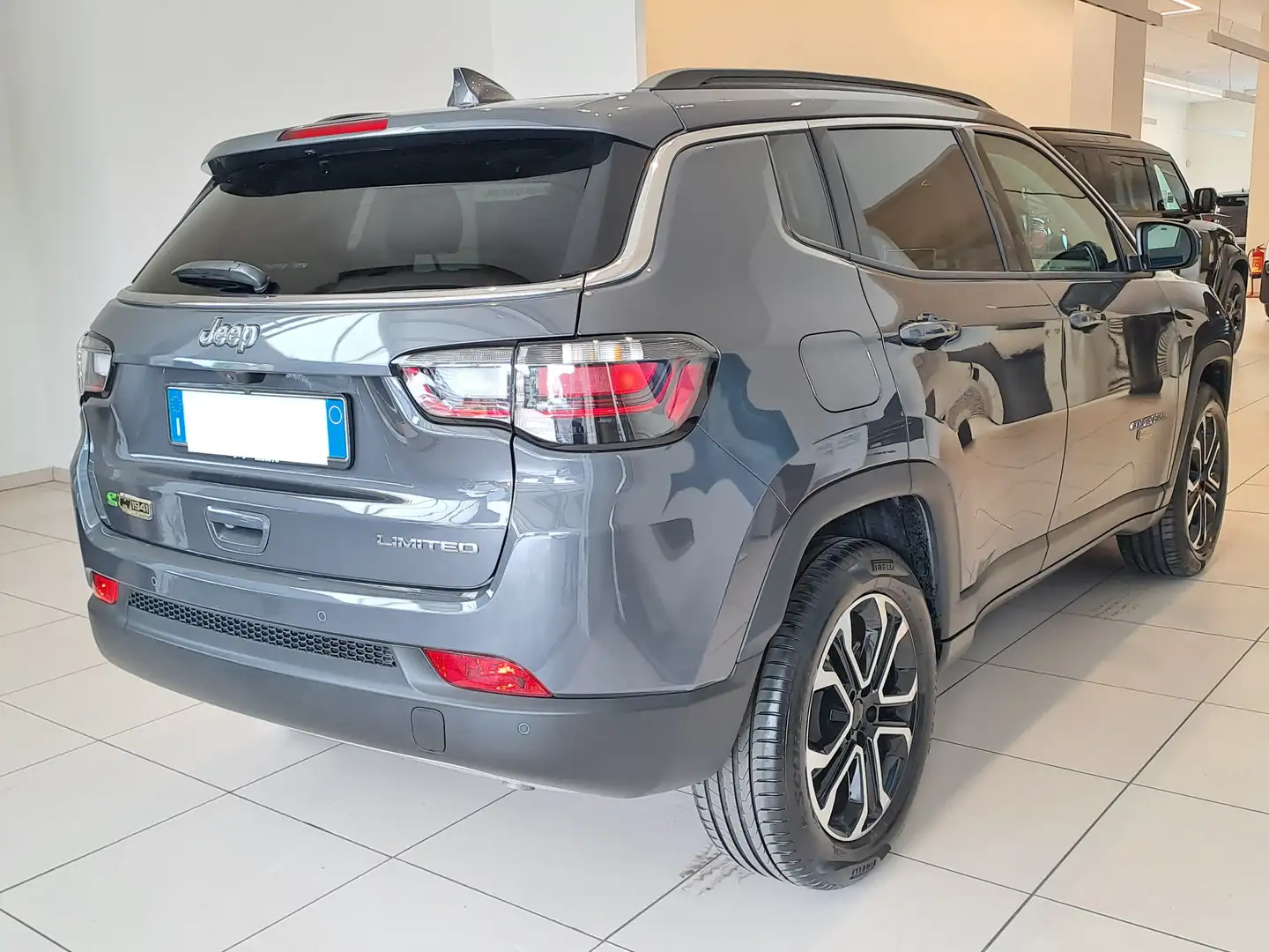 Jeep Compass Compass II 1.5 turbo t4 mhev Limited 2wd 130cv dct Grigio - 2