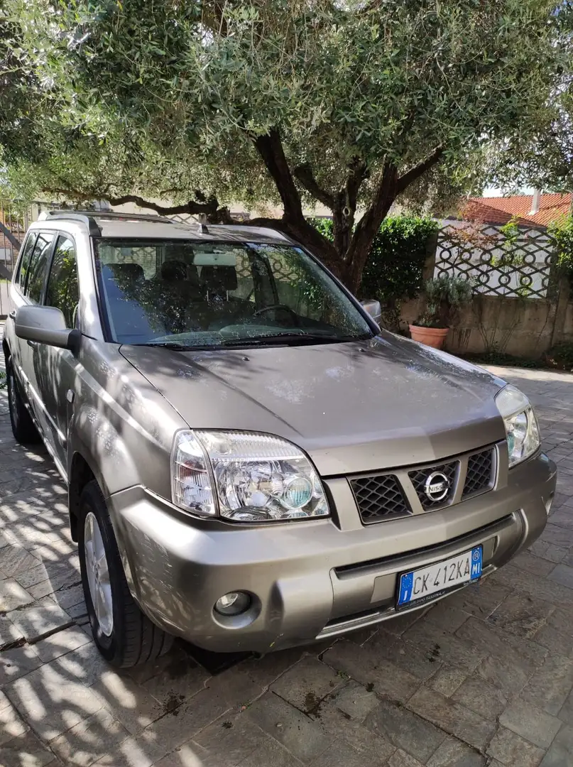 Nissan X-Trail 2.2 dci Sport FL - 1
