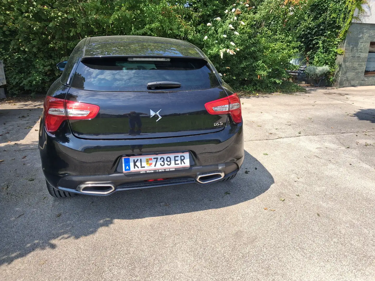 DS Automobiles DS 5 DS5 BlueHDi 180 S Noir - 1