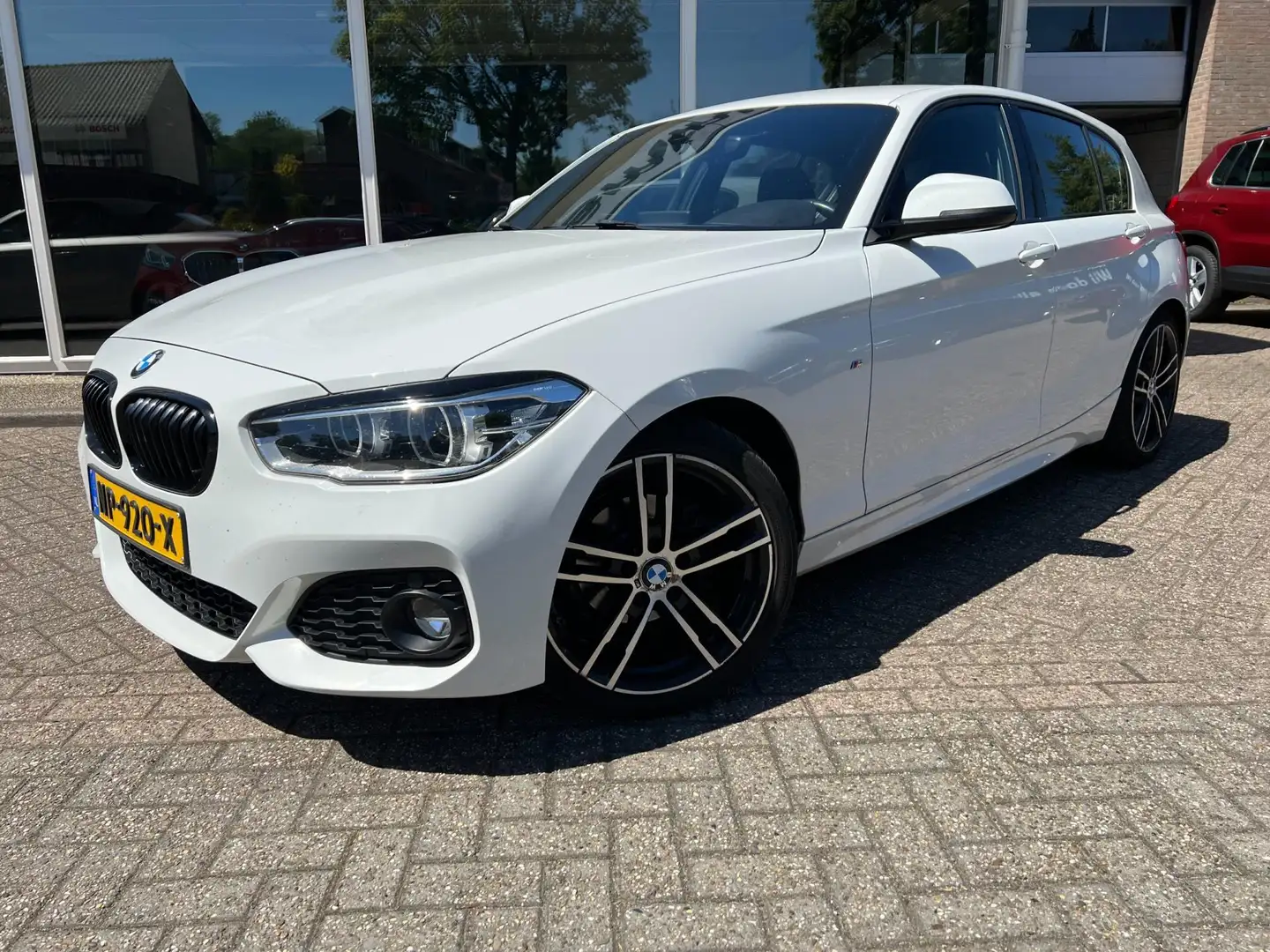 BMW 118 1-serie 118i Corporate Lease Executive Blanco - 2