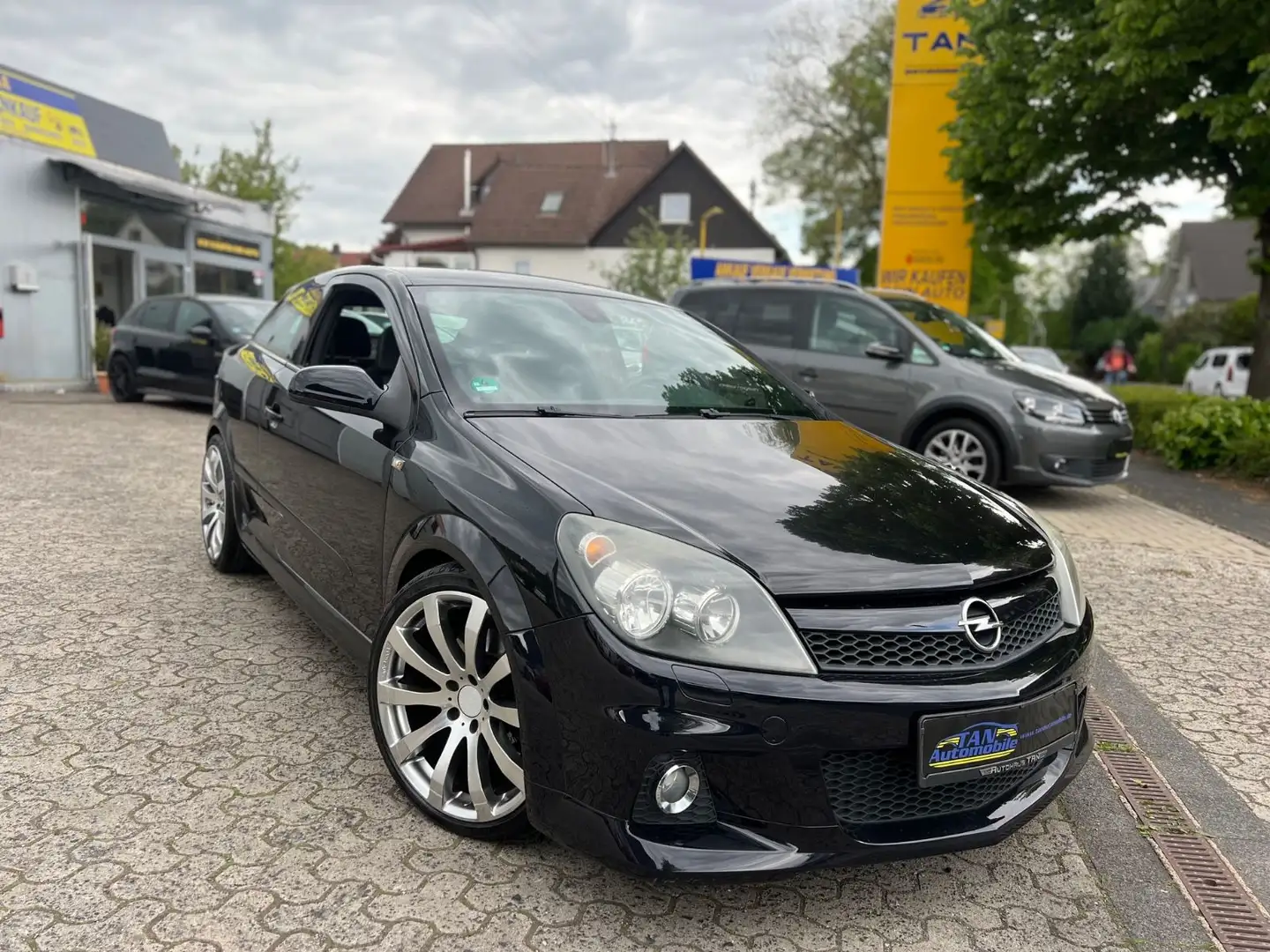 Opel Astra H GTC OPC *2.HAND*TÜV NEU* Zwart - 1