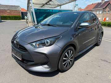 Yaris 1.5i Dual VVT-iE Dynamic GARANTIE 12 MOIS/MAANDEN