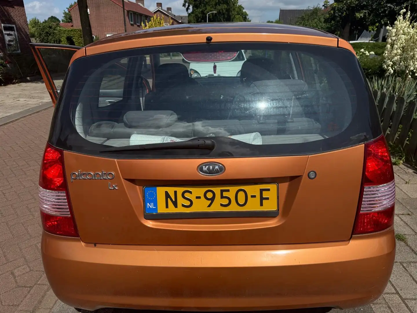 Kia Picanto 1.1 LX - 2