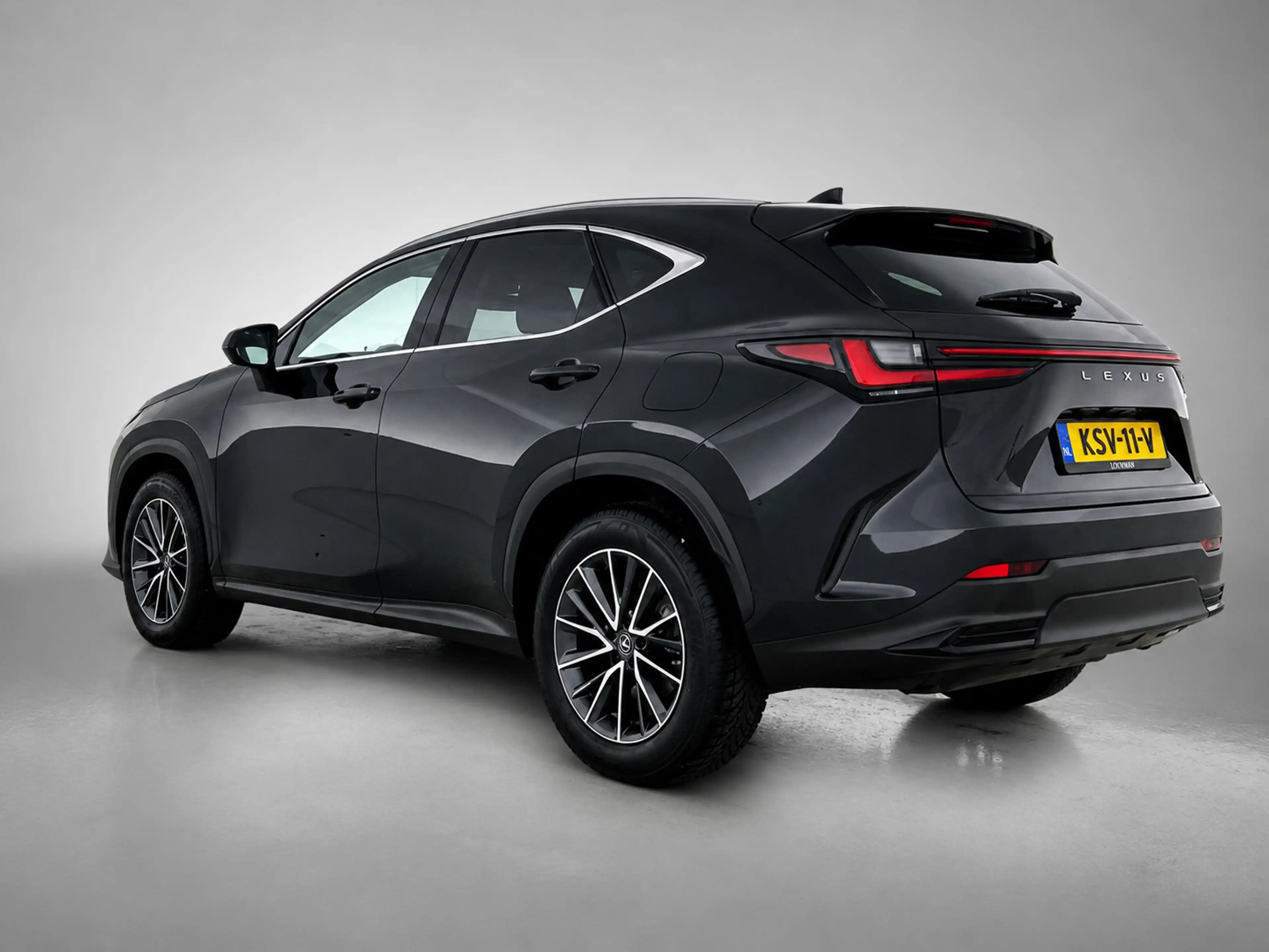 Lexus NX 450h+ AWD Luxury Line | Trekhaak 1.500 kg | Stoelventila — photo 15