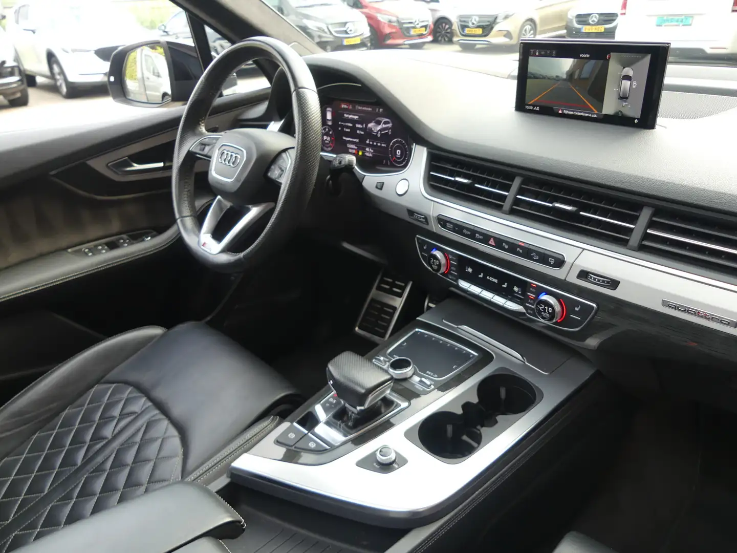 Audi Q7 3.0 TDI quattro S-line 7p / Panodak / Trekhaak Schwarz - 2