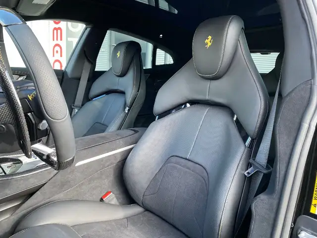 Ferrari Purosangue view 8