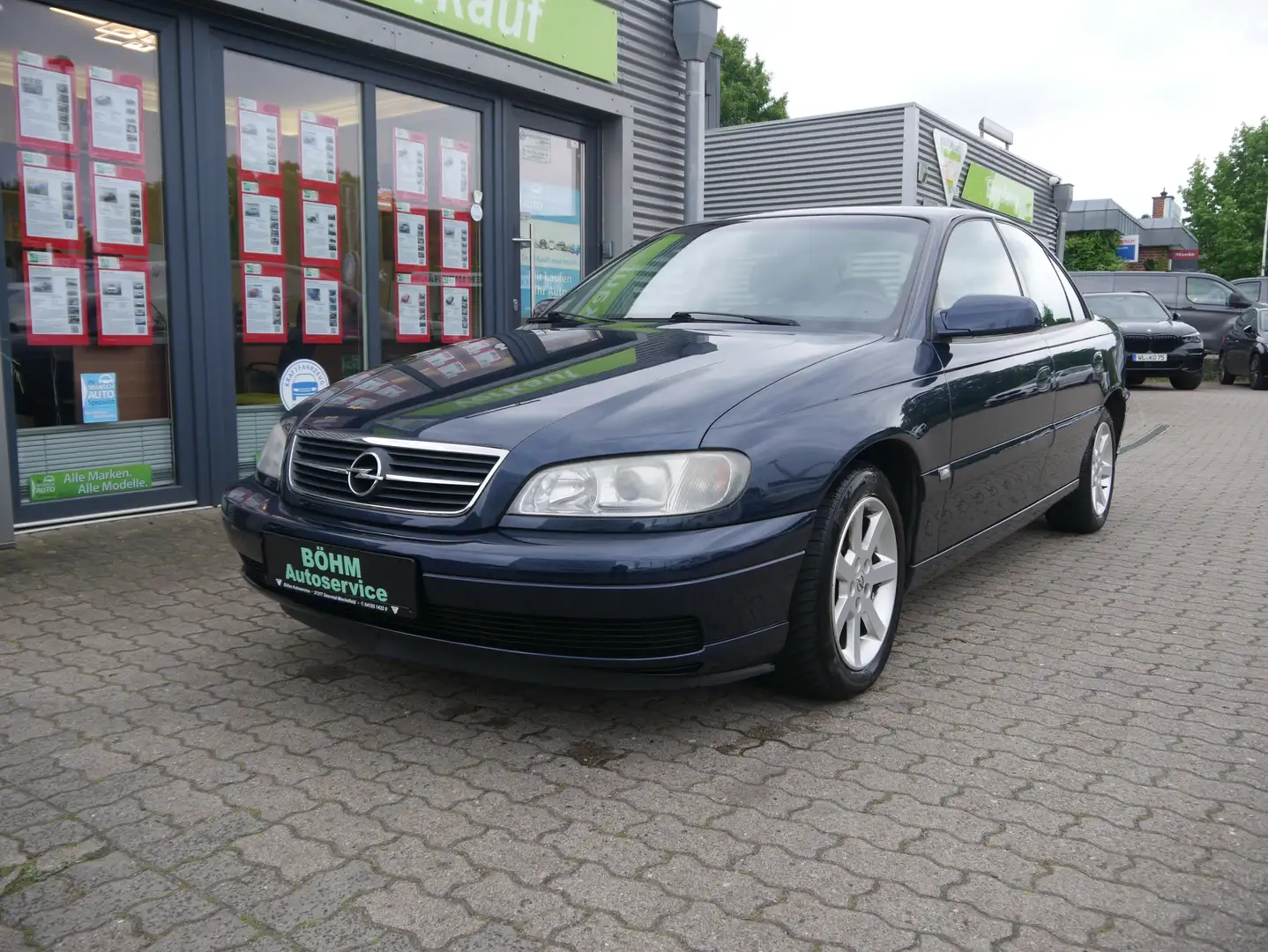 Opel Omega 2.2 Design Edition Grey - 2